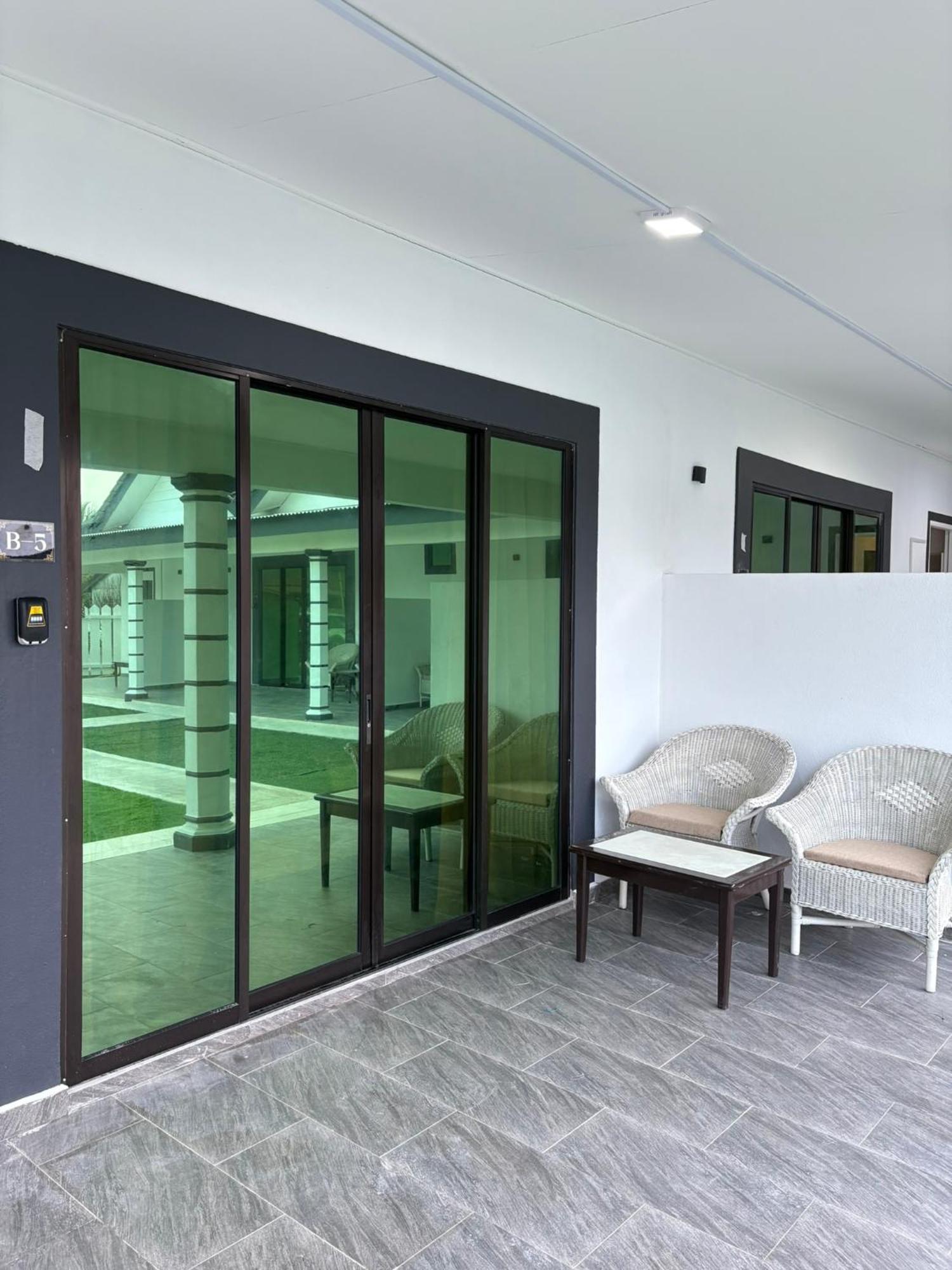 Eleven25 Roomstay Dungun Εξωτερικό φωτογραφία